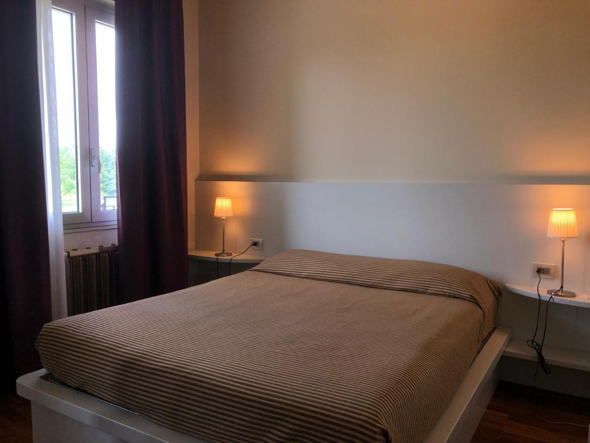 Hotel San Francesco Borgomanero Exteriör bild