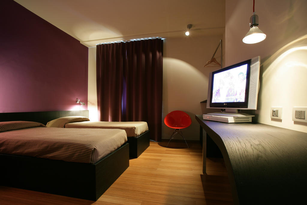 Hotel San Francesco Borgomanero Exteriör bild