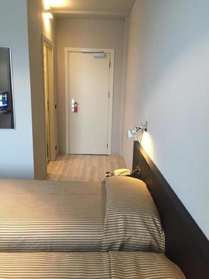 Hotel San Francesco Borgomanero Exteriör bild